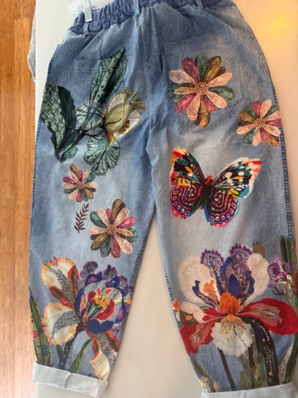 L513 Loowie Butterfly Floral Printed Pants One Size
